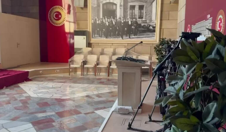 TBMM’de Değişim Vakti… Meclis Tadilata Girdi