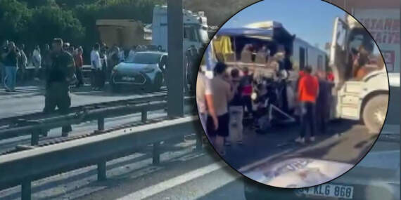 TEM’de Zincirleme Kaza! Tüm Şeritler Trafiğe Kapatıldı, Ölü ve Çok Sayıda Yaralı Var