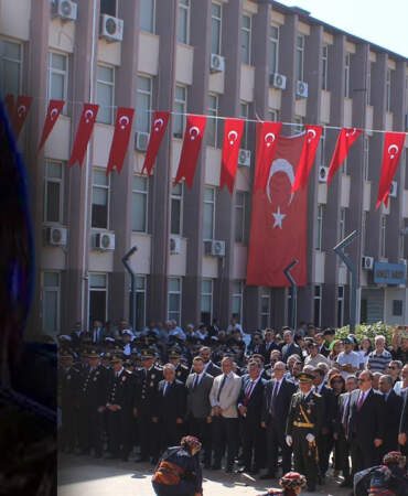 Tören Alanı Dolup Taştı, Protokolde Tek Bir Koltuk Boş Kaldı: Özlem Çerçioğlu 30 Ağustos’ta Eve Kapandı