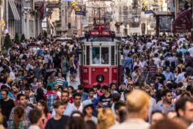 TÜİK İlk Kez Açıkladı: İşte Türkiye’nin En Zengin ve Yoksul İlleri, İlçeleri