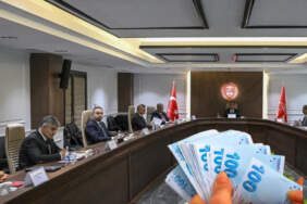 Zam Pazarlığı Sürüyor: İlk Toplantıdan Rakam Çıkmadı! Hakem Kurulu Yeniden Masaya Oturuyor