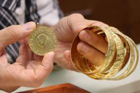 Gram altından tarihi rekor: Ons fiyatı 3.500 dolar eşiğinde