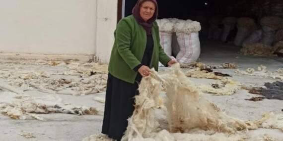 Çöpten toplamaya başladı, kendi işinin patronu oldu! Şehrin tek kadın girişimcisi: Eşinin desteğinden güç alıyor