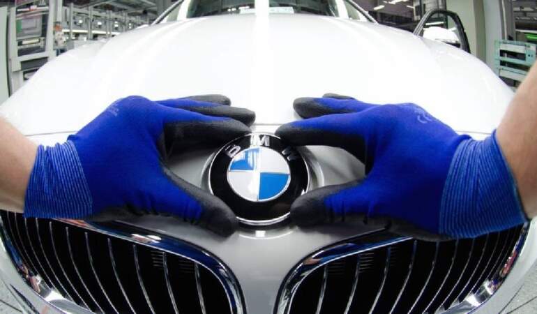 Yeni BMW iX3’ün tasarımı ortaya çıktı! Tek şarjla 900 km yol