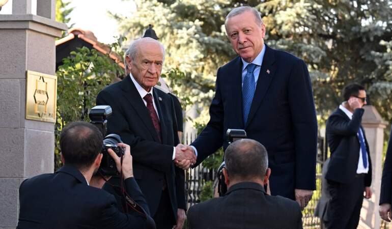 Erdoğan, Bahçeli’yi evinde ziyaret etti