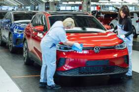Volkswagen’de bir devrin sonu! Alman devi de şasiyi değiştiriyor