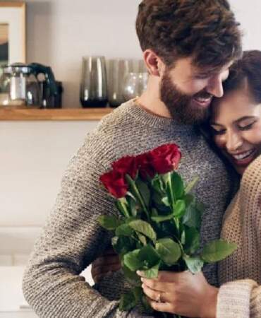Tatlı dili güler yüzü herkesi aşık ediyor! Zodyak’ın en romantik burçları seçildi:Hayatınızda onlar varsa kendinizi şanslı sayın