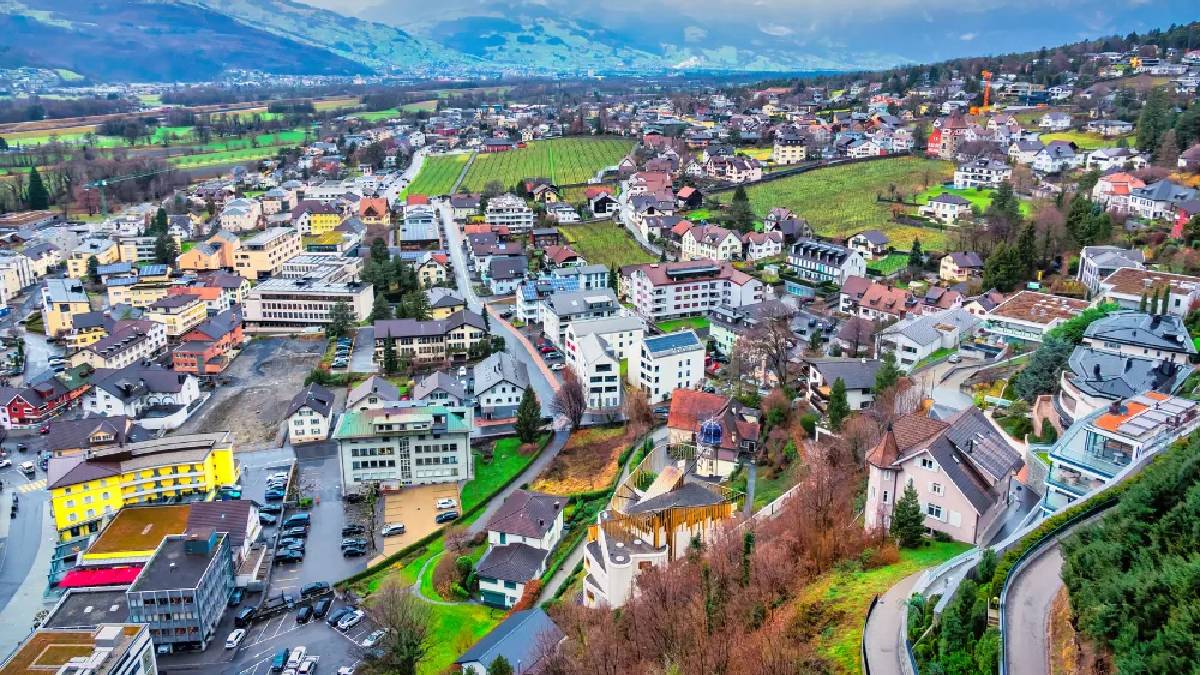 Bu ülkede lüks var ama bir şey eksik! Dünyanın en zengini: Turistlerin ise hayal kırıklığı merkezi…