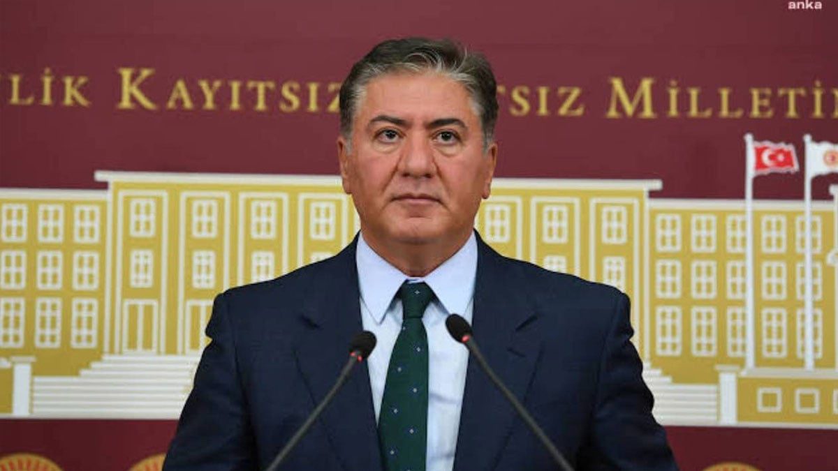 Kurultayda Divan Başkanlığı’na Murat Emir önerilecek