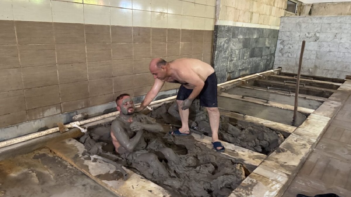 Türkiye’ye gelen ilk oraya koşuyor, sıcak ve soğuk hava bile onları etkilemiyor! Türkiye’nin şifa durağı