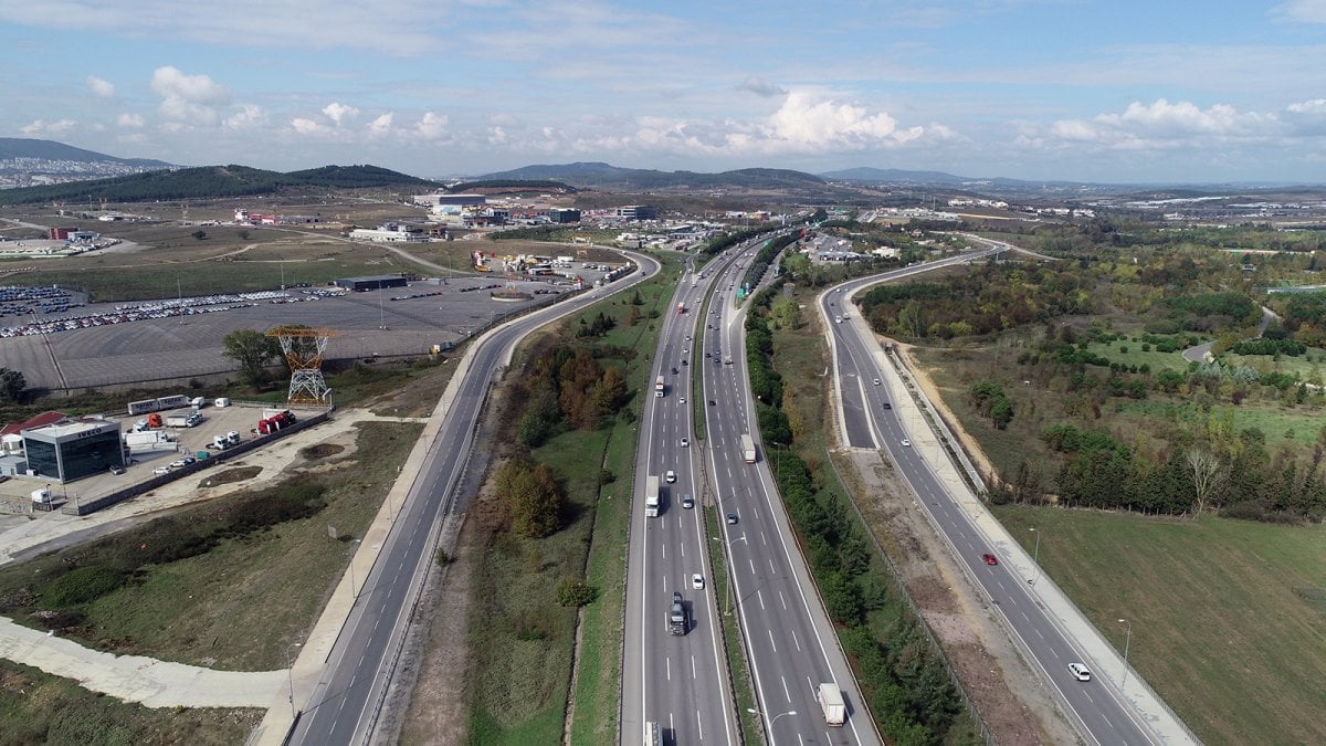 Milyonlarca sürücüyü ilgilendiriyor! TEM Otoyolu’nun o kesimi yarın sabahtan itibaren istanbul yönüne kapanıyor!