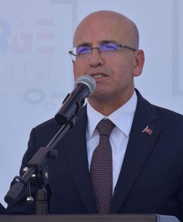 Bakan Şimşek’ten Batman’a büyükşehir sözü