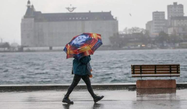 Meteoroloji’den 10 il için sarı kodlu uyarı: Kuvvetli sağanak yağış geliyor