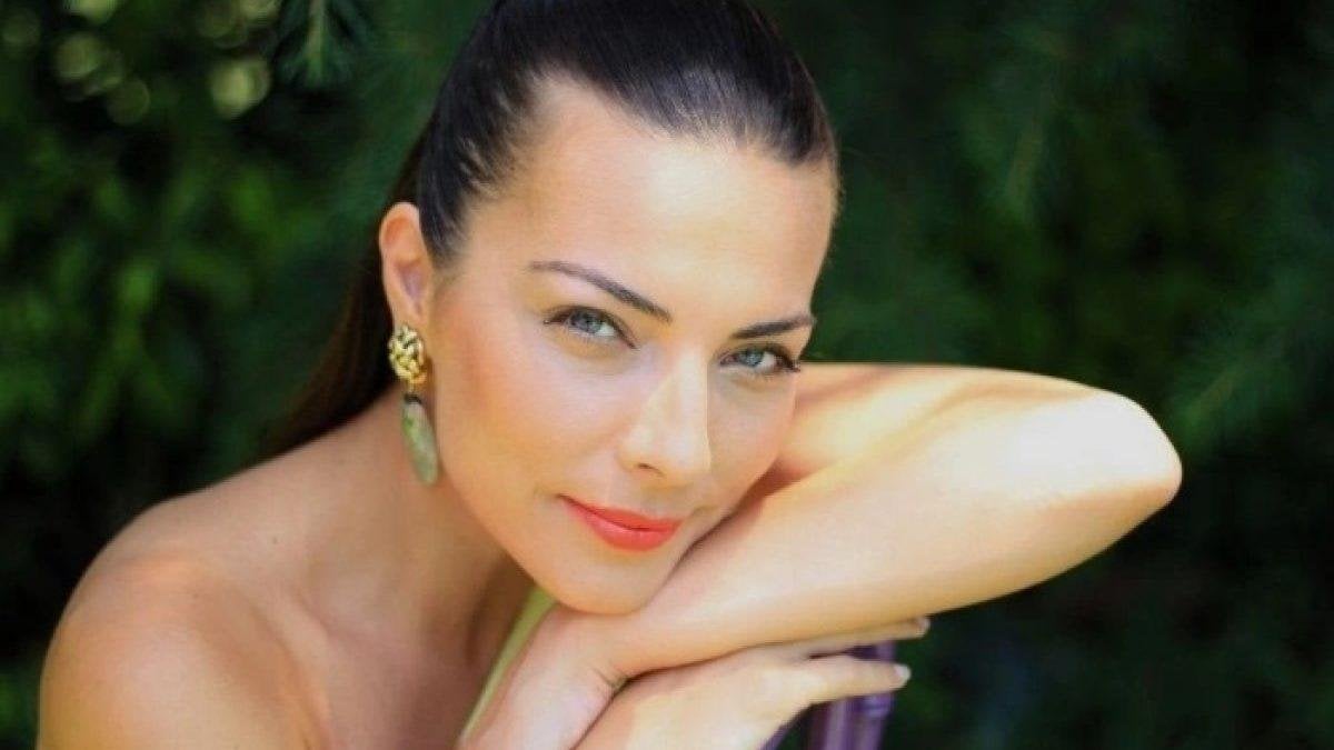 Ünlü oyuncu Burcu Kara’dan sürpriz adım: Çocukluk tutkusunu marka yapıyor!