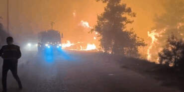 Alanya’da Korkutan Orman Yangını