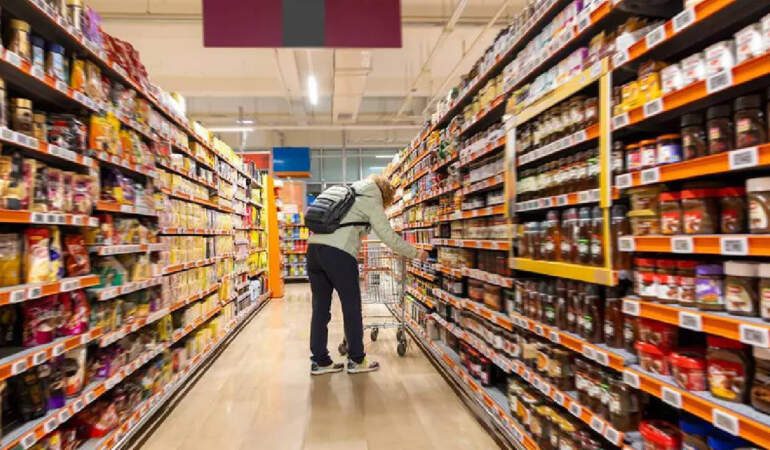 Alışverişte Yeni Dönem: Pazar Günleri Market Alışverişi Tarih Oluyor! “Pilot Bölgelerde Başlayabilir”