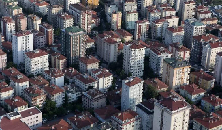 Apartmanda Oturanlar Yandı! Aidat Fiyatları 3 Yılda Tam Yüzde 455 Arttı! Asgari Ücreti Solladı