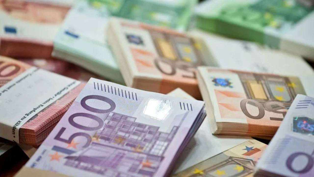 Avrupa’da Kriz Senaryosu: ‘Evde Nakit Bulundurun’