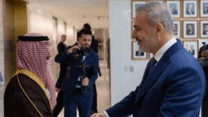 Bakan Fidan, Suudi Arabistanlı Mevkidaşı ile Bir Araya Geldi