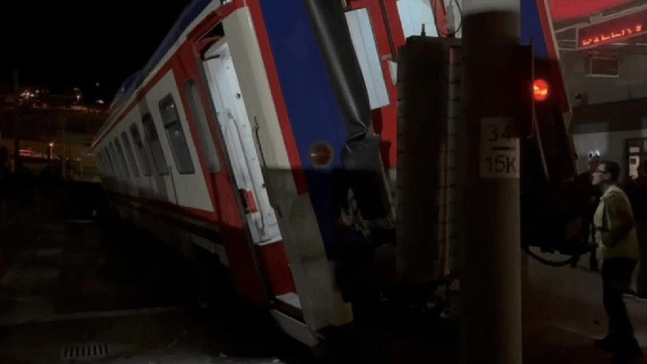 Balıkesir’de Tren Kazası! Facianın Eşiğinden Dönüldü