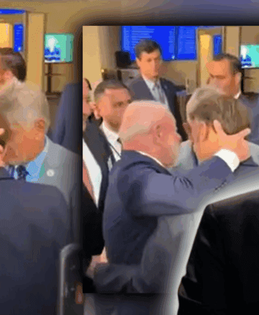 BM Zirvesinde Macron’a Sıra Dışı Temas! Brezilya Devlet Başkanı Ensesinden Tuttu, Kulağına Fısıldadı