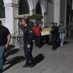 Cami Tuvaletinde Şok Görüntü! Bir Genç Ölü Bulundu