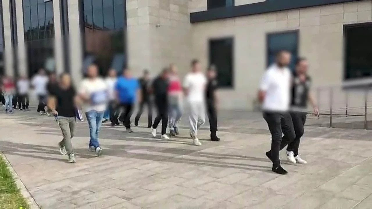 Çanakkale’de Esnafa Kâbus Gibi Çöken Çete Çökertildi!