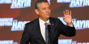 CHP Kurultayı’nda PM ve YDK Seçimi Sonuçlandı: İşte Özgür Özel’in Yeni A Takımı