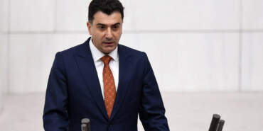 CHP’li Emre’den İki Bakana Kritik Sorular