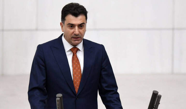 CHP’li Emre’den İki Bakana Kritik Sorular