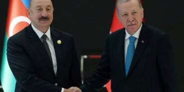 Cumhurbaşkanı Erdoğan Çin’de Aliyev’le Bir Araya Geldi