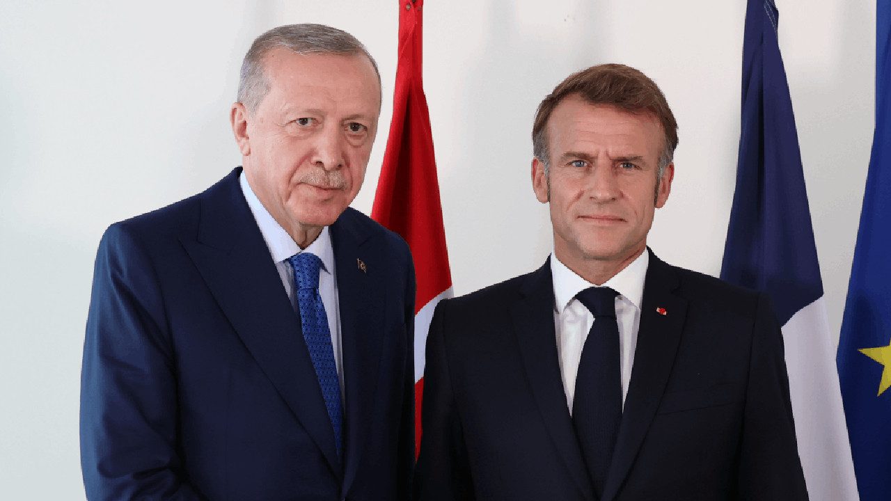 Cumhurbaşkanı Erdoğan, Fransa Cumhurbaşkanı Macron’la Görüştü