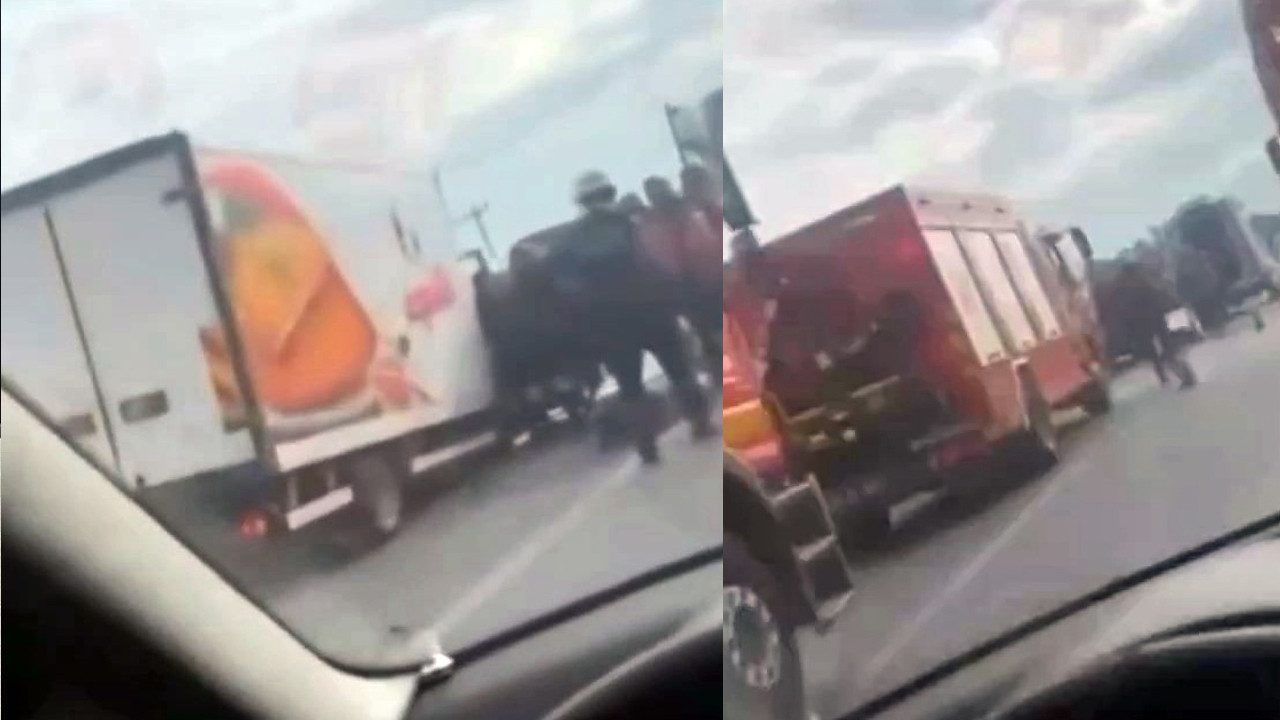 D-100’de Feci Kaza! Kamyonet Bariyerlere Çarptı: Yaralılar Var