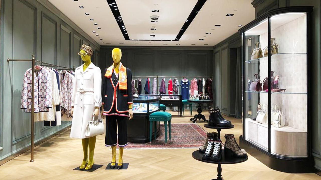 Gucci, Balenciaga ve Alexander McQueen… Lüks Moda Devine Büyük Şok! Milyonlarca Müşteri Diken Üstünde