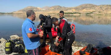 İki Gündür Haber Alınamıyordu, Cansız Bedeni Gölün 65 Metre Altında Bulundu