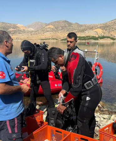 İki Gündür Haber Alınamıyordu, Cansız Bedeni Gölün 65 Metre Altında Bulundu