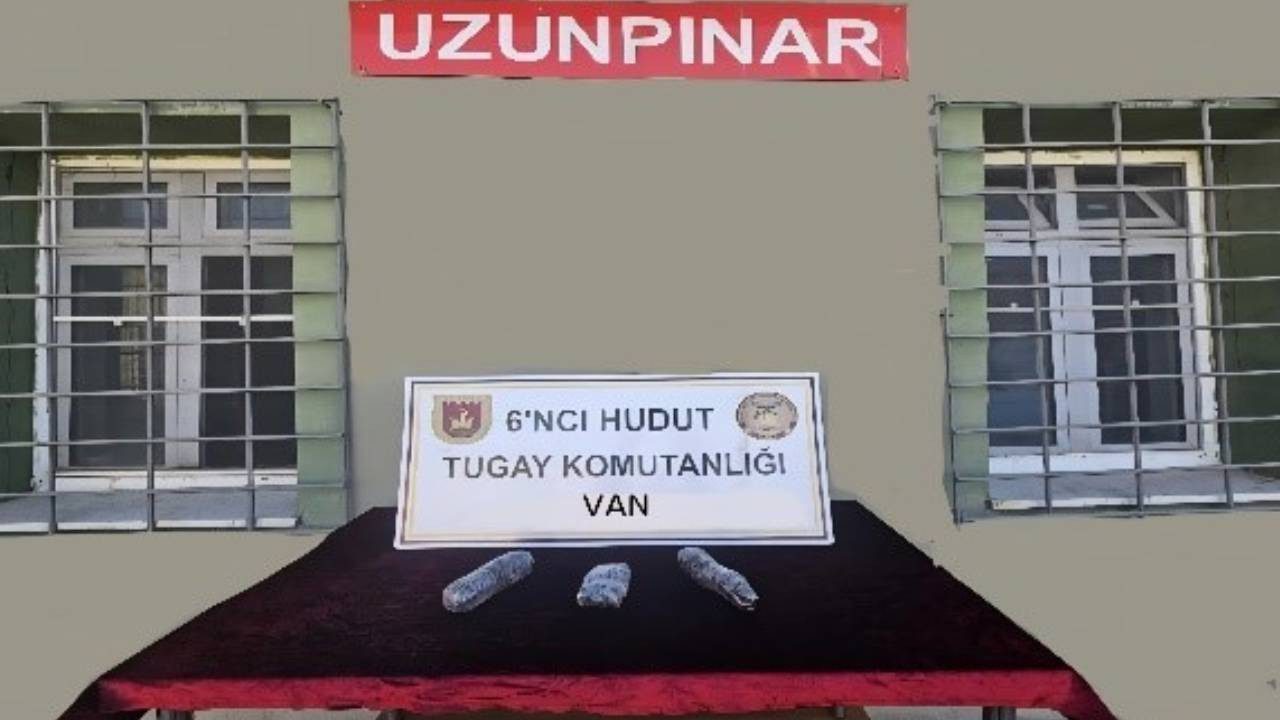 İran Hudut Hattında 14 Kilo Uyuşturucu Ele Geçirildi