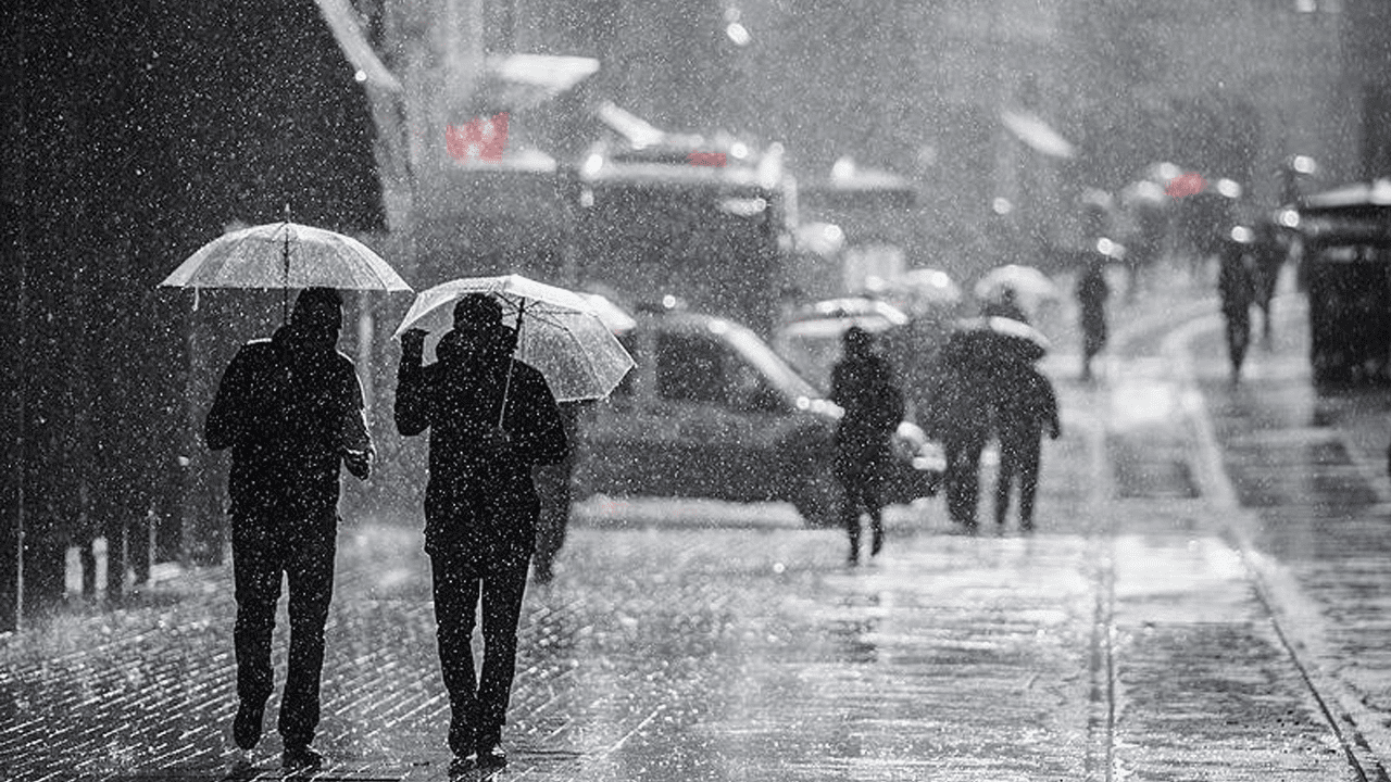 İstanbul Dahil 15 İle Kuvvetli Yağış Uyarısı!
