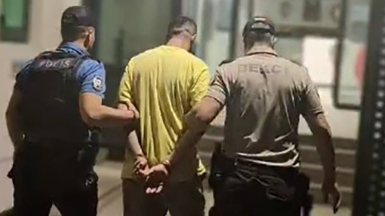 İzmir’de Kesinleşmiş Hapis Cezaları Bulunan 2 Şüpheli Yakalandı