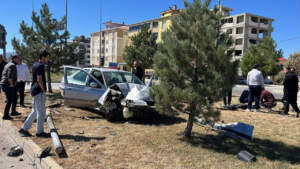 Kahramanmaraş’ta Otomobiller Çarpıştı: 2 Yaralı