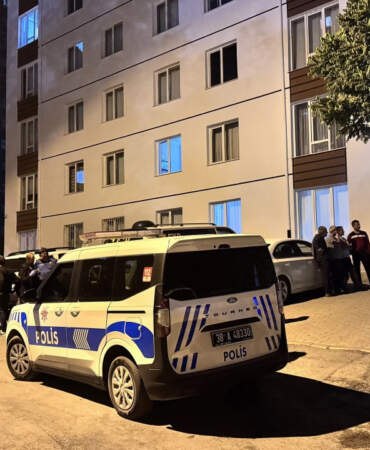 Kayseri’de Kan Donduran Olay: 12 Yaşındaki Çocuk, Üvey Babasını Öldürdü