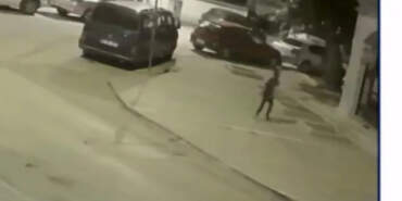 Kediye İşkence Kamerada… Saldırgan Henüz Yakalanmadı!