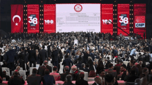 Kongre İptali Sonrası CHP’de ‘Altıda Bir’ Depremi! Kritik Karar Kurultay Sürecini de Etkiler mi?