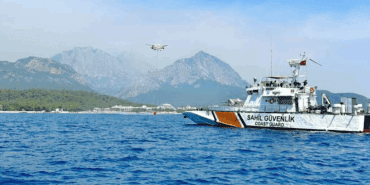 Marmaris Açıklarında Film Gibi Operasyon… Tekneden Çıkanlar Şok Etti!