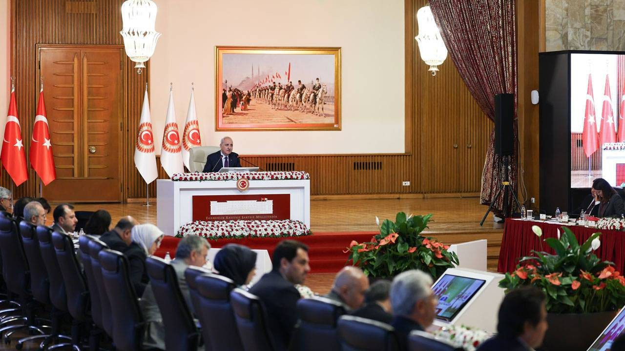 Meclis’te Sıcak Anlar: DEM Parti 11. Kez Toplanan Komisyonu Terk Etti