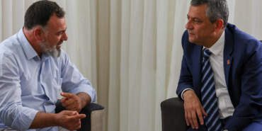 Özgür Özel, Şehit Ailesini Ziyaret Etti