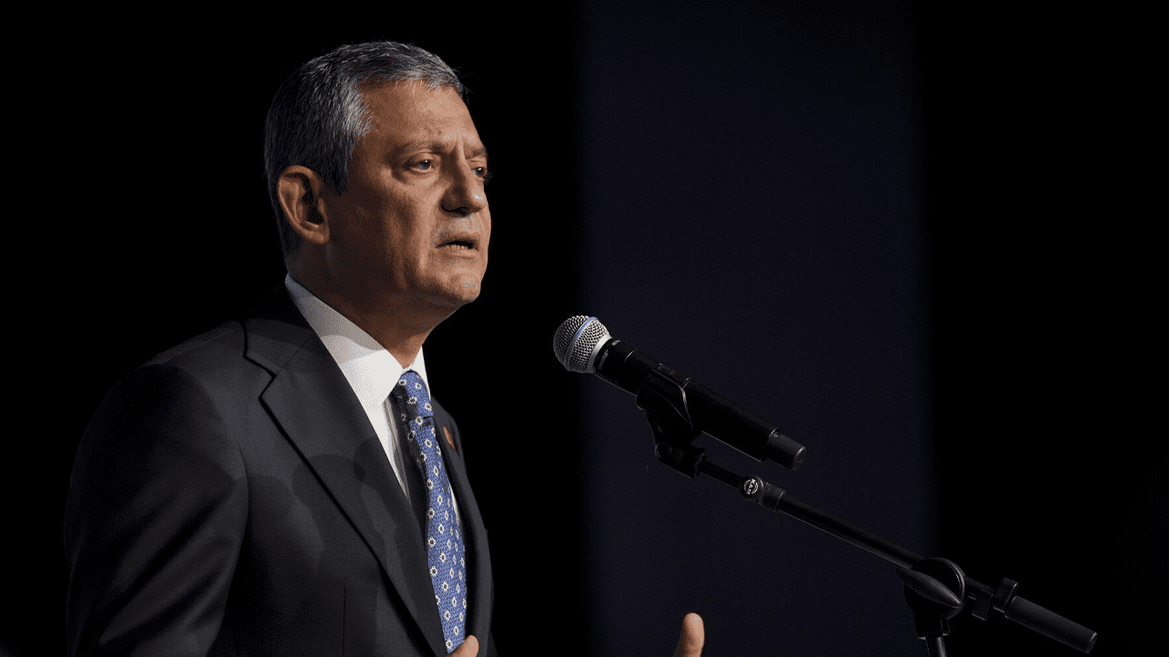 Özgür Özel’den Bayrampaşa Belediyesi’ndeki Başkan Vekili Seçime İlişkin İlk Yorum: ‘Kurada da Hak Yerini Buldu’