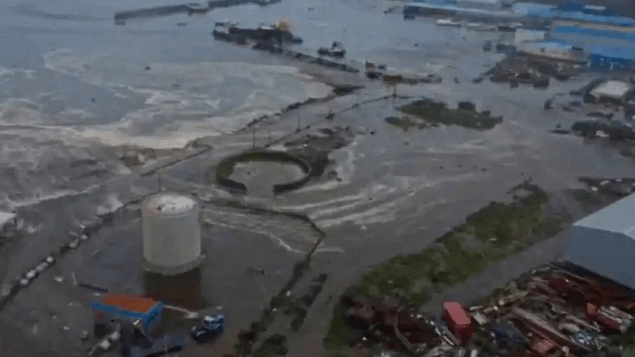 Rusya’da 7.8 Büyüklüğünde Deprem!