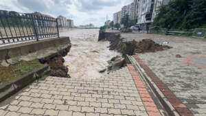 Sel ve Heyelan Kâbusu… AFAD’dan 4 İl için Kritik Uyarı!