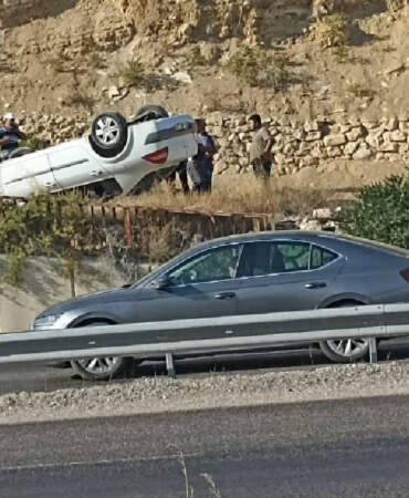 Sivas’ta Feci Kaza! Kontrolden Çıkan Araç Devrildi